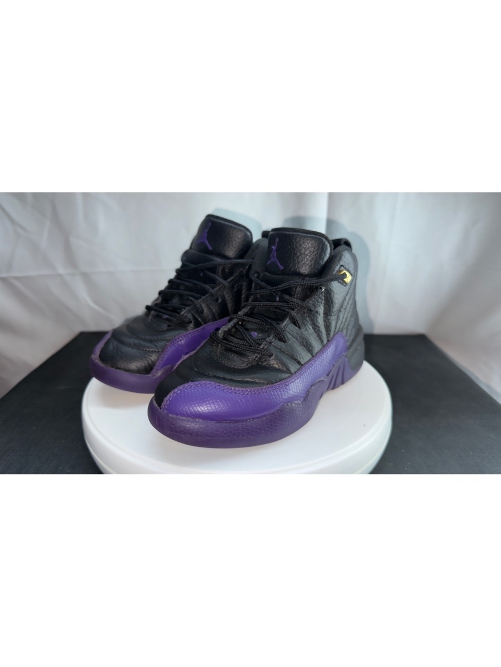 Pre-Owned Nike Air Jordan 12 Retro Black/Field Purple Sneaker 151186-057